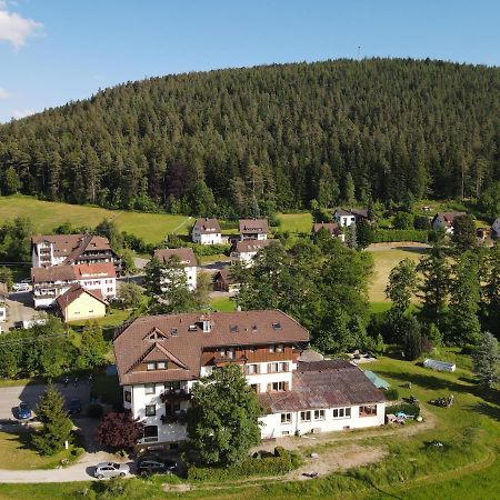 Enz Residenz Hotel Enzklösterle Exterior foto