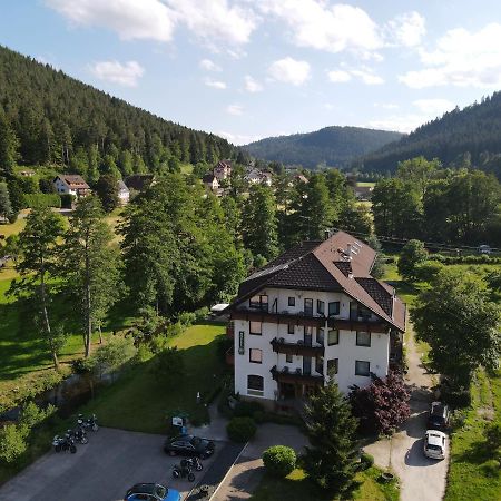 Enz Residenz Hotel Enzklösterle Exterior foto