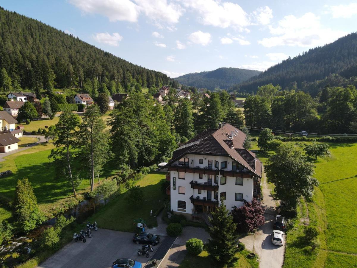 Enz Residenz Hotel Enzklösterle Exterior foto