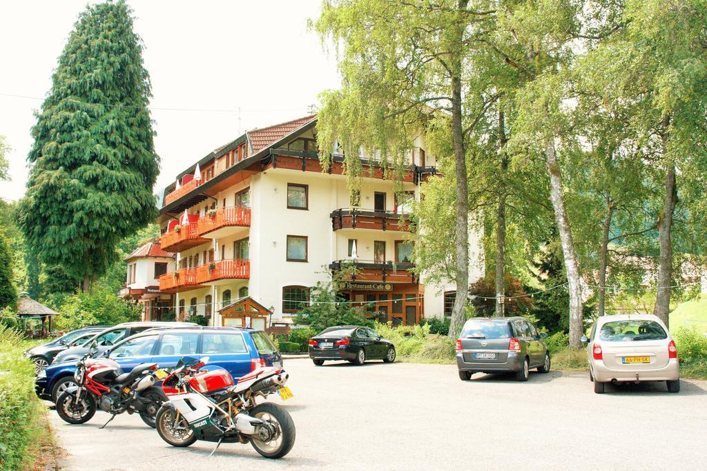 Enz Residenz Hotel Enzklösterle Exterior foto