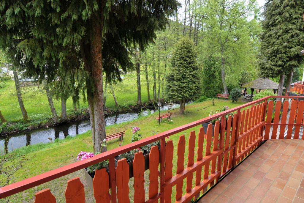 Enz Residenz Hotel Enzklösterle Quarto foto